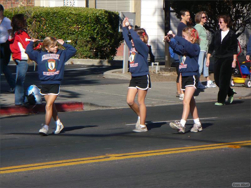 WG_FoundersParade07-013b.jpg - for personal use