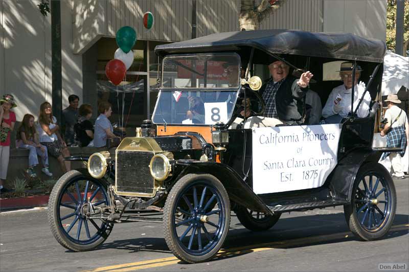 WGFoundersDayParade-010c.jpg - for personal use
