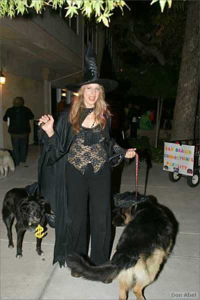 Howling_Halloween08-170e.jpg - for personal use