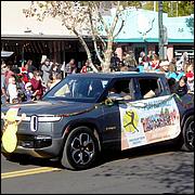 LosGatosChristmasParade2024-045b2.jpg