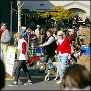 LosGatosChristmasParade2024-081Db2.jpg