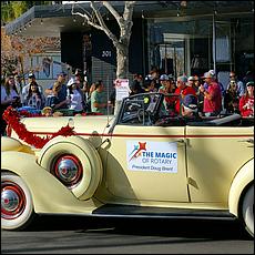 LosGatosChristmasParade2024-023Da.jpg