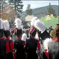 LosGatosChristmasParade2024-064b2.jpg