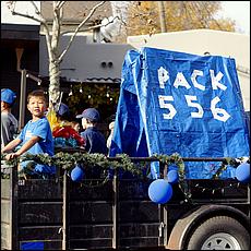 LosGatosChristmasParade2024-310Db2.jpg