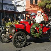 LosGatosChristmasParade25-054S.jpg