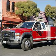 LosGatosChristmasParade25-076S.jpg