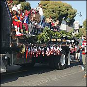 LosGatosChristmasParade25-408S.jpg