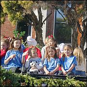LosGatosChristmasParade25-411S.jpg