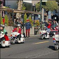 LosGatosChristmasParade25-044Sc1.jpg