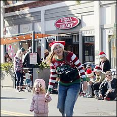 LosGatosChristmasParade25-194Sc1.jpg