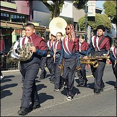 LosGatosChristmasParade25-227S.jpg