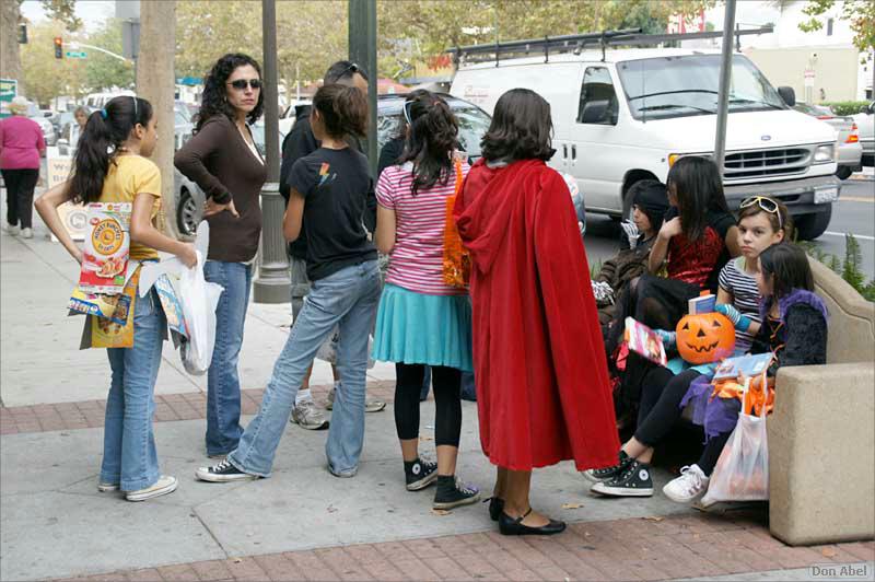 WG_Trick-or-Treat08-062c.jpg - for personal use