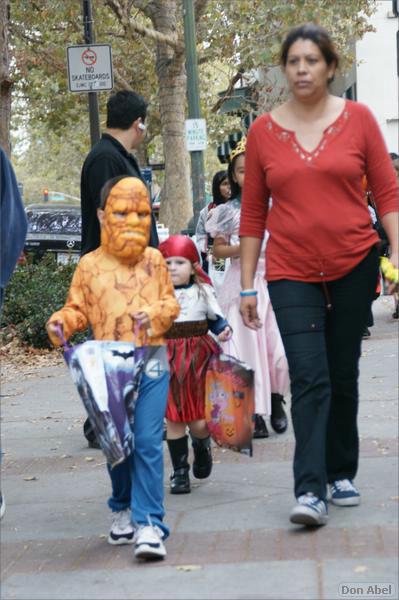 WG_Trick-or-Treat08-130b.jpg - for personal use