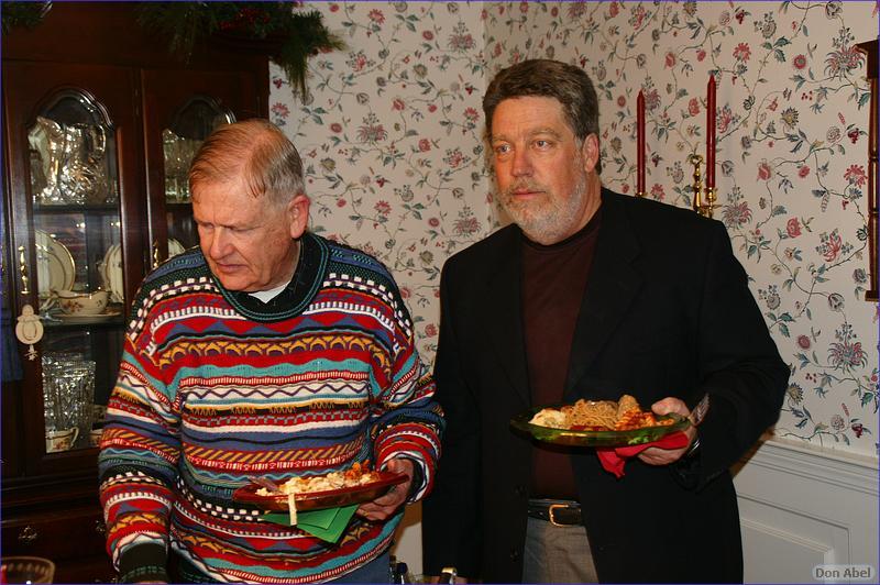 SJMBXmasParty09-62b.jpg - for personal use