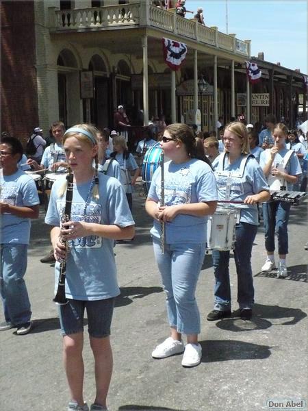 SacJazz07_parade-064b - for personal use only