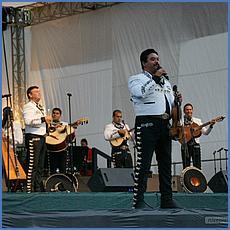 SSVPops2014_MariachiSolDeMexico-160c1-web.jpg