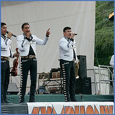 SSVPops2014_MariachiSolDeMexico-175a-web.jpg