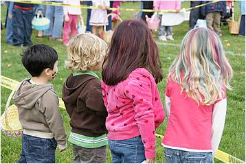 Campbell_Eggstravaganza09-027a.jpg