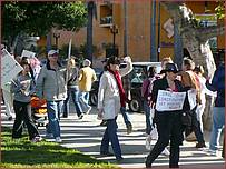 TeaParty_APR09-076b1.jpg