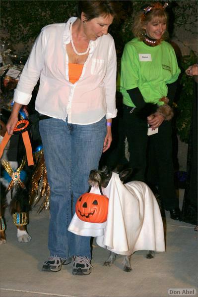 Howling_Halloween08-120d.jpg - for personal use