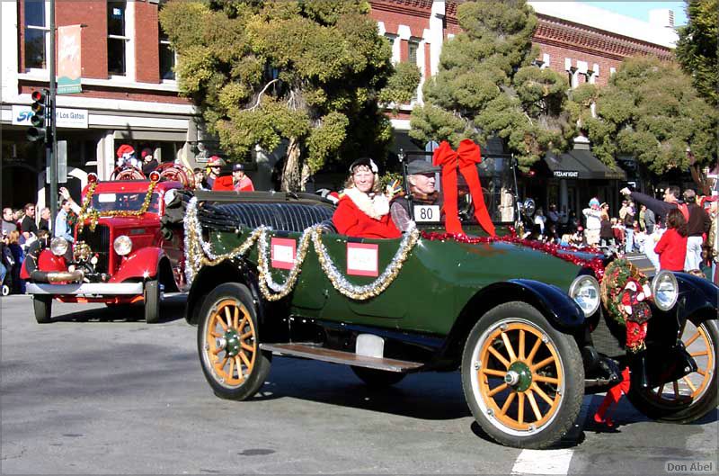 LosGatos_Christmas_Parade05-026b.jpg-for personal use only