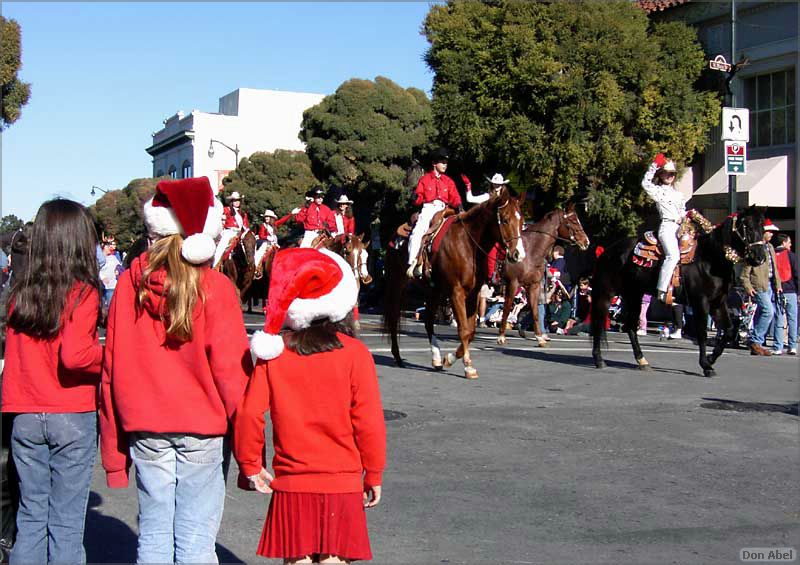 LosGatos_Christmas_Parade05-125b.jpg-for personal use only