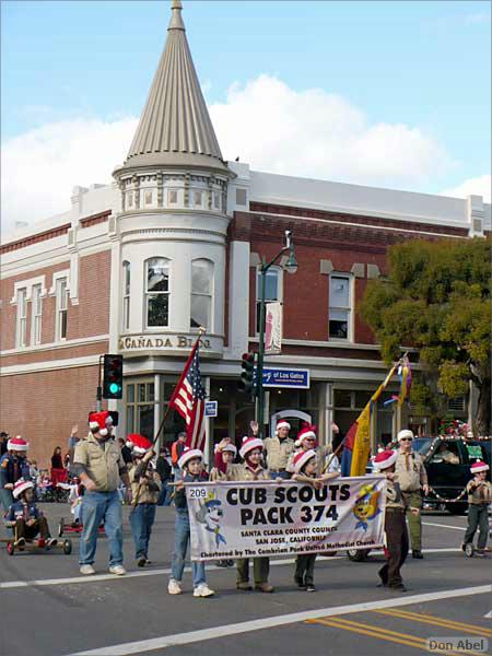 LosGatosChristmasParade07-164c.jpg - for personal use