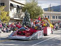 LosGatosChristmasParade07-085c.jpg