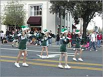 LosGatosChristmasParade07-181b.jpg