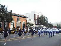 LosGatosChristmasParade07-197b.jpg