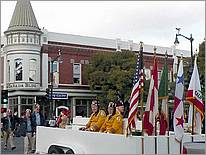 LosGatosChristmasParade07-198c.jpg