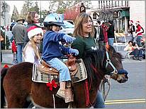 LosGatosChristmasParade07-222c.jpg