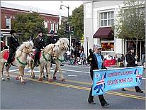 LosGatosChristmasParade07-231c.jpg