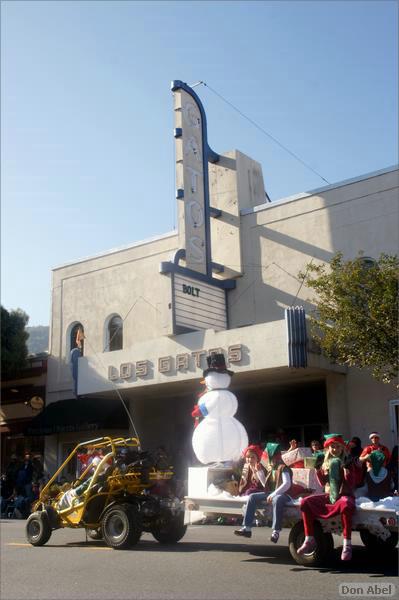 LosGatosChristmasParade08-155a1.jpg - for personal use