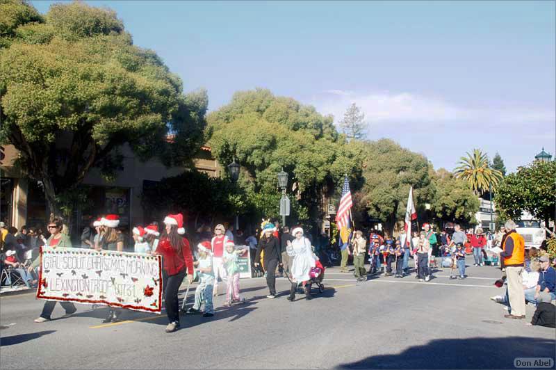 LosGatosChristmasParade08-170c1.jpg - for personal use