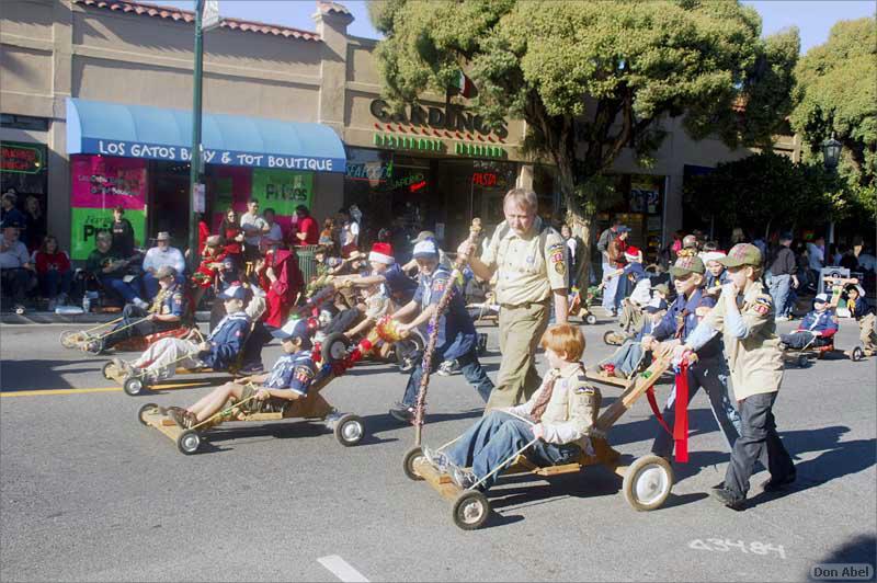 LosGatosChristmasParade08-191c.jpg - for personal use