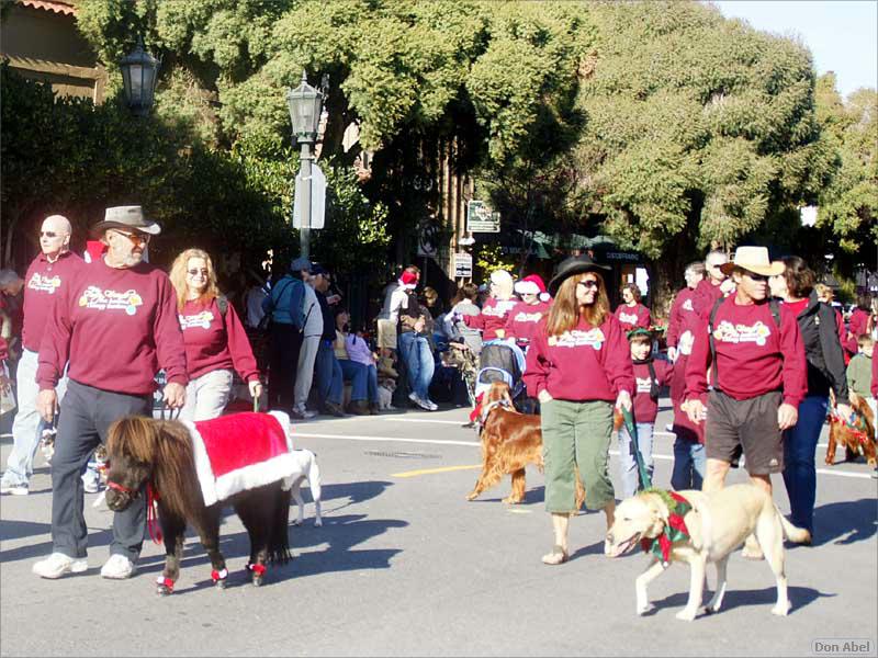 LosGatosChristmasParade08-231c.jpg - for personal use