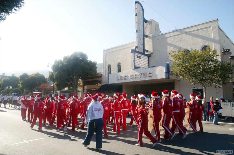 LosGatosChristmasParade08-249c.jpg - for personal use