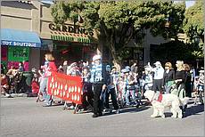 LosGatosChristmasParade08-150c.jpg