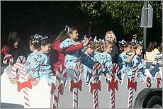 LosGatosChristmasParade08-167b.jpg