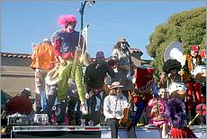 LosGatosChristmasParade08-175c.jpg