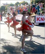 LosGatosChristmasParade08-181d.jpg