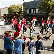 LosGatosChristmasParade09-320ab.jpg