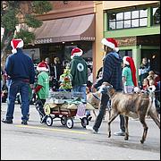 LosGatosChristmasParade09-383b.jpg