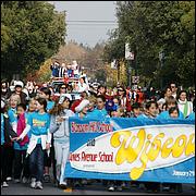 LosGatosChristmasParade09-398b.jpg