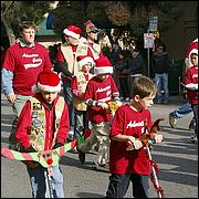 LosGatosChristmasParade09-464ab.jpg