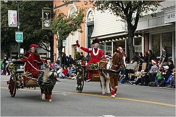 LosGatosChristmasParade09-535b.jpg