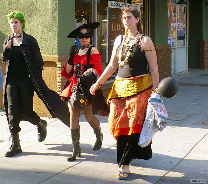WG_Trick-or-Treat07-005c.jpg - for personal use