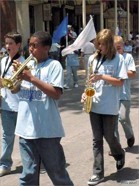 SacJazz07_parade-066c - for personal use only