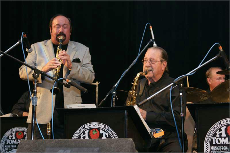 SacJazz08_HotTomatoes+BobDraga-456c - for personal use only